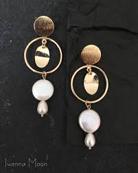 Sergi Furnitura S Pozolotoj Naturalnyj Zhemchug Dlina 8 Sm Cena 2900 Rub Oplata Paypal Sberbank Dizajnerskie Yuvelirnye Izdeliya Sergi Zhemchuzhnye Ukrasheniya