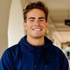 Diana San's Instagram, Twitter & Facebook