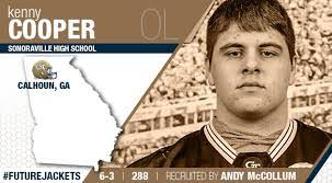 Kevin Collum's Instagram, Twitter & Facebook