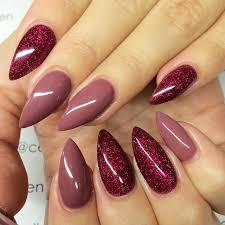 Spitze Fingernagel 5 Besten Mit Bildern Nageldesign Ideen Nageldesign Nageldesign Bilder
