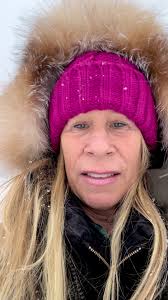 Fun Snow Day with Helga, Albert, Edison, and Riley!