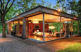 The glass link house by scott edwards architecture this modern house in portland, oregon, has a simple palette of wood, steel, stone, and glass. Van Der Rohe Protege Designed Glass House For Sale Chicago Tribune