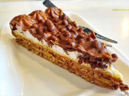 Tarta Chokladkrokant Google Kereses Desserts Food Scandinavian Food