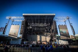 Ses Provides Mla System For Zac Brown Band At Wrigley Field