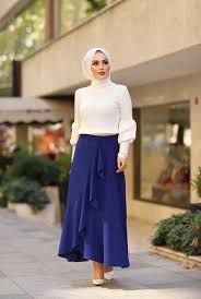 Yeni Sezon Tesettur Etek Modelleri Tesettur Giyim Uzun Etek Islami Giyim Moda Stilleri