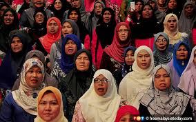 Faedah/ insentif buat penjawat awam & pesara bajet 2019. Penjawat Awam P Pinang Bakal Terima Bantuan Raya 1 2 Bulan Gaji Free Malaysia Today Fmt