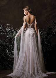 Die exclusiven brautkleider von elfenkleid können sie bei ihrem persönlichen beratungstermin in münchen und wien anprobieren. Chic Nostalgia Wedding Dresses Kleider Hochzeit Hochzeitskleid Hochzeitskleid Elfe