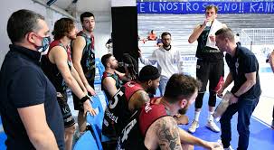 He has played there for the last two seasons. Kienergia In 5 Contro Orzinuovi Conta Solo L Orgoglio La Protesta Dei Tifosi Contro La Lega