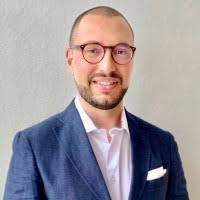 Samuel Schiff's Instagram, Twitter & Facebook