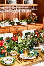 No matter which combination of these 15 christmas eve dinner ideas you choose, you and your guests will enjoy sitting around the table, making new holiday. 44 Christmas Table Decorations Place Settings Holiday Tablescapes
