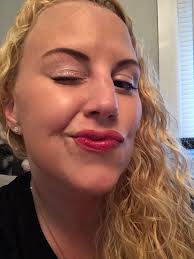 Who hates eyeshadow creasing or rubbing off?