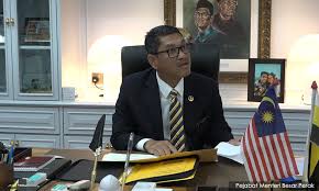 Perak menteri besar malezya'nın perak eyaletinde hükümet başkanı. Malaysiakini Pemuda Mca Dan Mic Perak Dakwa Jadi Anak Tiri Di Perak