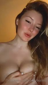 ┴ɐʎʎlɐʌᴉǝ - Porn Videos & Photos - EroMe