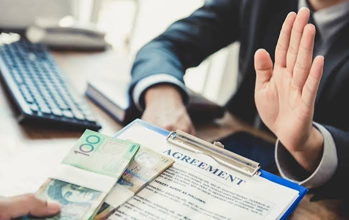 New report warns Australians to think carefully before taking cash home insurance settlements