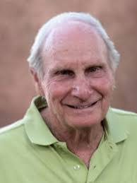 Bobbi Siek's Instagram, Twitter & Facebook