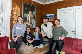 This artist bio is unreviewed. Tv Odda Lothepus I Ny Tv 2 Satsing