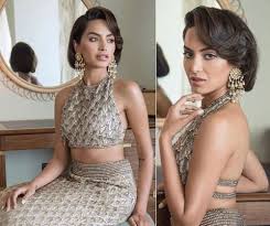 If you're feeling limited on hairstyles for your short haircut or bob, try one of these cute, easy ponytails that look perfect on shorter hair. 20 Modern Hairstyles For Lehenga Choli Styles At Life