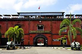 Semua kemudahan ini bisa kamu temukan di tiket.com. Keren Benteng Van Der Wijck Kebumen Hadirkan Latar Instagenic Okezone Travel