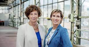 Minister petra de sutter wil dat de 'digitalisering' en 'transitie' iedereen aan boord houdt. Partner Van Petra De Sutter Ik Had Liever Gehad Dat Ze Geen Minister Was Geworden Binnenland Hln Be