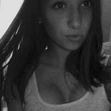 Jessica Tarr's Instagram, Twitter & Facebook