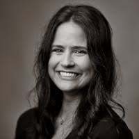 Arianna Al-Huneidi, MBA