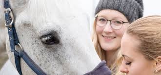 Laborantin in Ausbildung