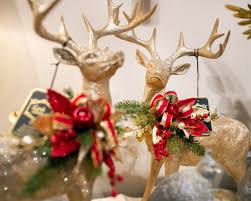 Classic Holiday Home Decor Red Gold Christmas Decorations Red And Gold Christmas Tree Christmas Tree Inspiration