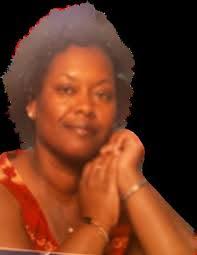 Lynda Young's Instagram, Twitter & Facebook