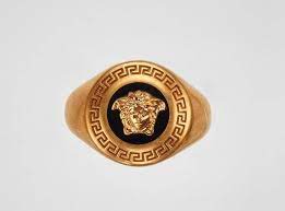 Maybe you would like to learn more about one of these? Bague Homme Versace En Or Jaune 18k Bijoux Signes D Occasion