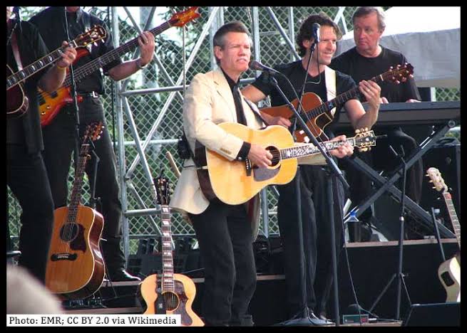 Randy Travis To Release First Album Of Original Music In Over 18 Years