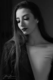 Dancer: Nare Markosyan