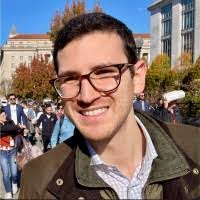 Jeffrey Kagan's Instagram, Twitter & Facebook