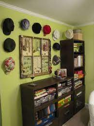 Sick Of Your Hats Getting Crushed In Your Wardrobe We Were Too These Easy Hat Rack Ideas Are Really Practicable And You Ll Hav Diy Hat Rack Hat Storage Decor