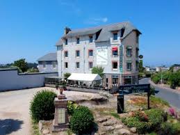 Logis Hotel Le Phare Hotel Logis Ploumanach Sejour Bretagne