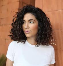 40 Incredibly Cool Curly Hairstyles For Women To Embrace In 2021