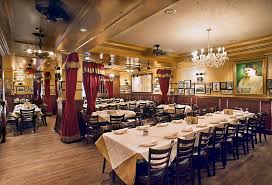 Tobin Parnes Design Carmine S Italian Restaurant Nyc Hospitality Design Restaurant Times Square Hospitality Design Restaurant Table Decorations
