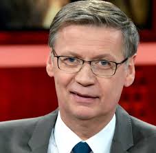 Interessante fakten über günther jauch. Bundesverfassungsgericht Adoptivtochter Von Gunther Jauch Mussen Namensnennung Akzeptieren Welt