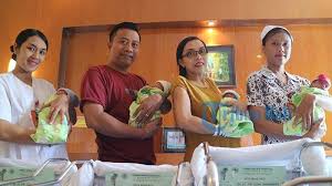 Dengan tingkat kunjungan pasien tertinggi sebanyak 59.289 orang ditahun 2017 dan tingkat hunian rata rata 79,89% masuk katagori ideal dengan konsumsi. Bayi Kembar Empat Lahir Di Denpasar Pekak Made Subada Mimpi Didatangi Leluhur Diberi Petunjuk Ini Halaman All Tribun Bali