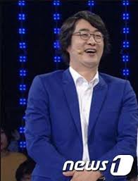 홍혜걸 비호감이고 처음 기자됐을 때부터 엠바고 사건 등. ííê±¸ ë§¹í­ê²©í ì§ì¤'ê¶ ëì° ì¬ê³¼ ííê±¸ ë°ì'ì´ íì´ë¸ìë´ì¤