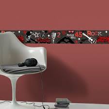 Frise Rock Tag Decouvrez L Ensemble De Nos Frises Et Papiers Peints Ici Http Www Lavalleedesprix Com 400 Papier Peint Vinyle Adhesif Vinyle Frise Murale