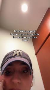 #delta #travel #lounge #airport #airportfood #denver