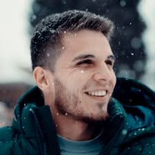 Quinn Nolan's Instagram, Twitter & Facebook