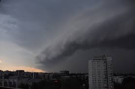 Chmura burzowa nad warszawą 4. Pogoda W Warszawie Nad Stolice Nadciagaja Burze Z Gradem