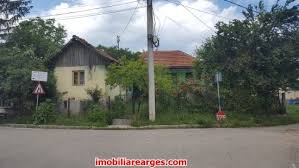 15841 apartamente 6850 case / vile 3086 garsoniere 6402 terenuri 28179 oferte de vanzare 5952 oferte de inchiriat. Imobiliare ArgeÈ™ Casa BÄƒtraneascÄƒ È™i Teren Intravilan De Vanzare Ziarul Actualitatea Argeseana