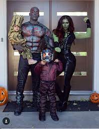 11 Best Group Halloween Costumes For Families Best Group Halloween Costumes Sibling Halloween Costumes Halloween Outfits