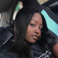 Iris Wiley's Instagram, Twitter & Facebook