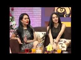 Tak sengaja, 10 celana dalam artis ini kelihatan. Macam Macam Kejahatan Kamera Nakal Youtube