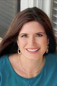 Vanda Moore's Instagram, Twitter & Facebook