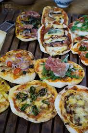 Rezept Der Wirklich Beste Pizzateig Gernekochen De Rezept Bester Pizzateig Pizza Teig Rezepte