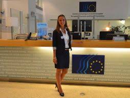 A woman who has guests 2. Hostesses In Antwerpen